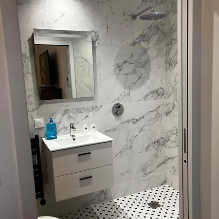 Maison C&c Daire Angres